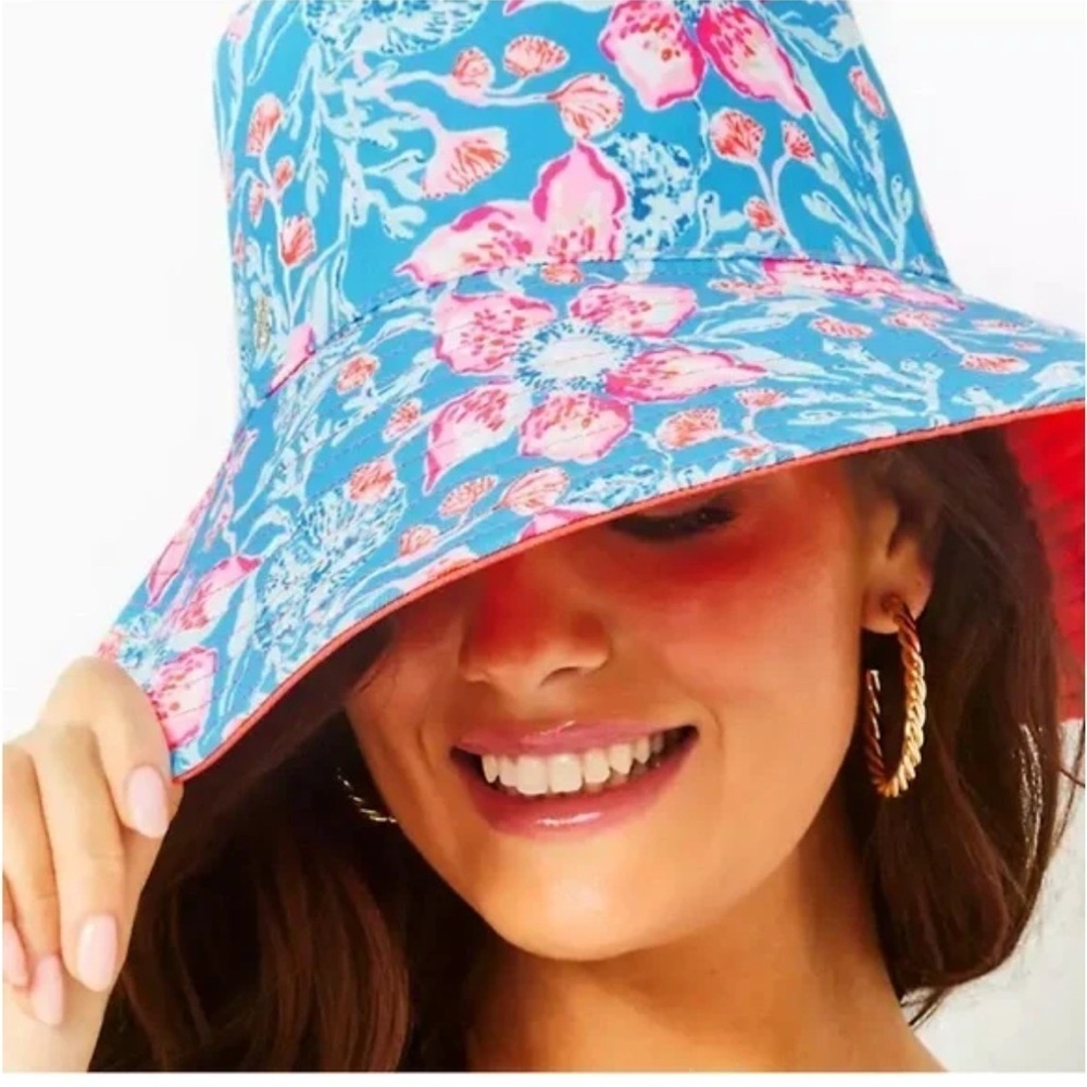 NWT Lilly Pulitzer Reversible GWP UPF 50+ sun hat